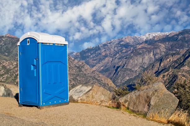 Portable Toilet Options We Offer in Mount Healthy, OH